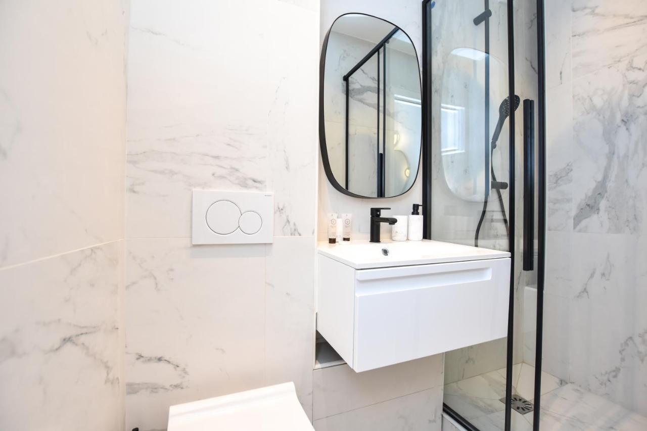 Cmg Michel Bizot / Trousseau Apartman Párizs Kültér fotó